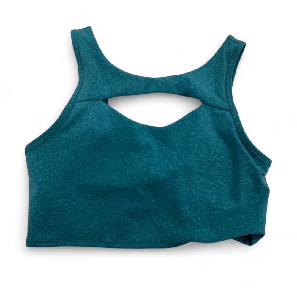 Lululemon Free to be Serene Bra size 8